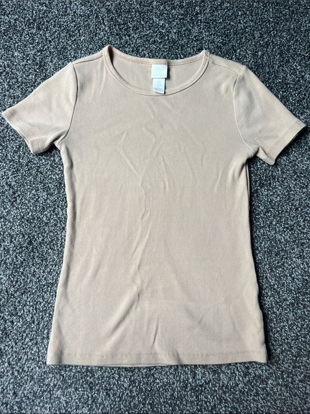 H&M Short-Sleeve Ribbed Tee in Beige